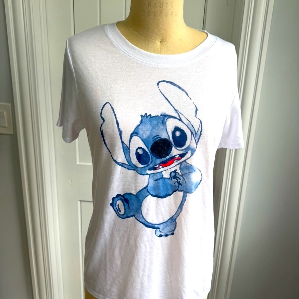 Disney White and Blue Stitch Short Sleeve Tee Size L